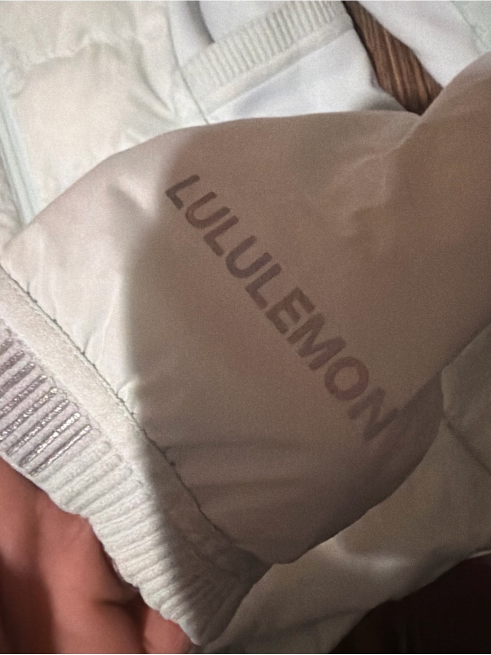 Lululemon down for it all jacket women sz 4 - Picture 2 of 8